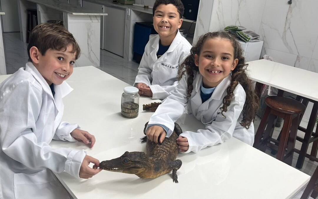 Animais vertebrados e invertebrados na 131